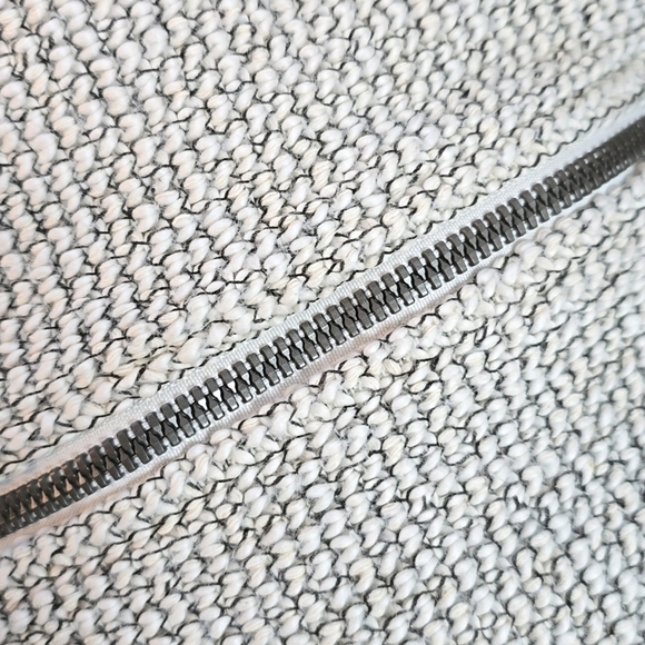 Sweaty Betty- Restful Bouclé Zipneck Sweatshirt - Picture 12 of 16